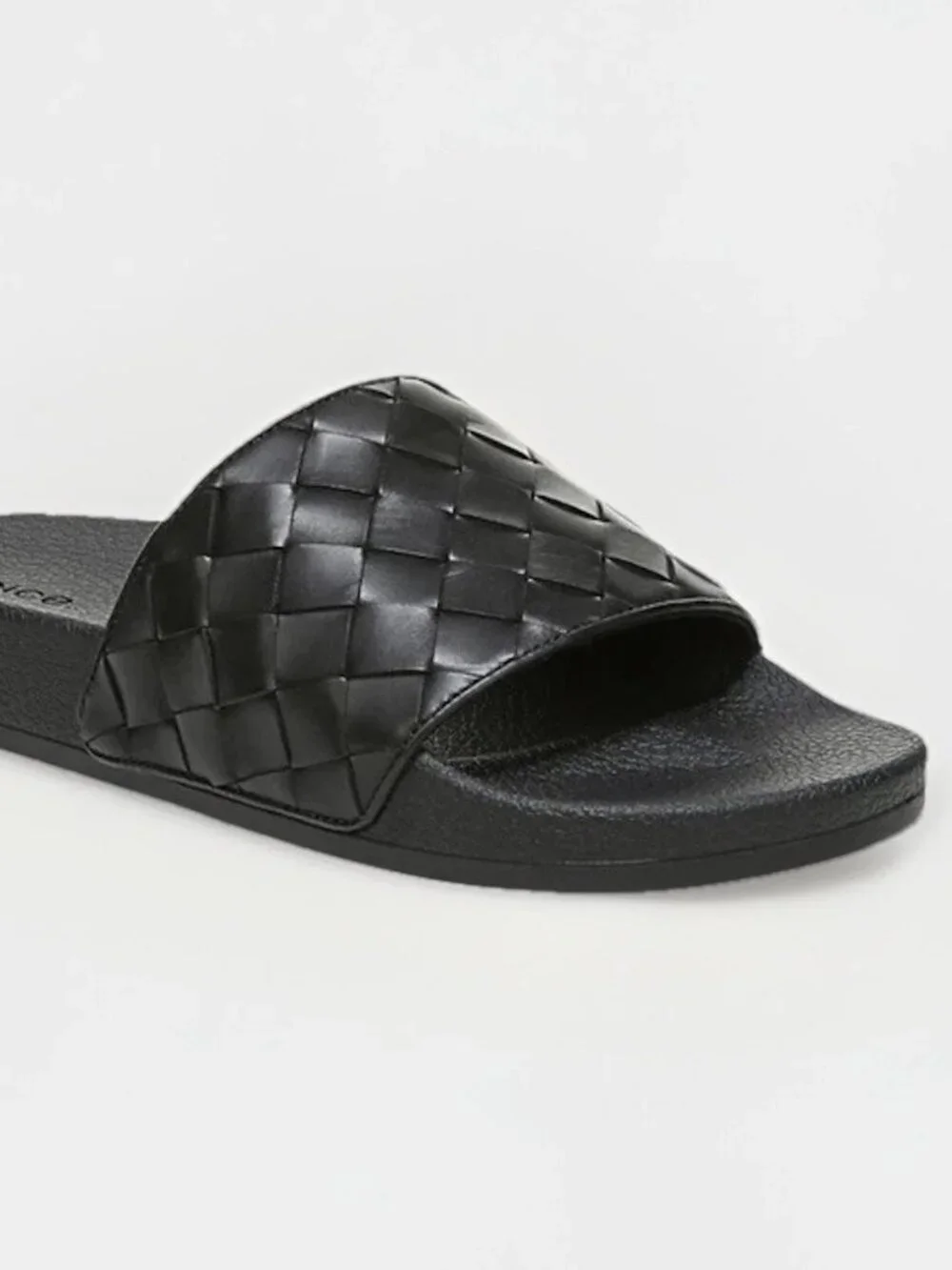 VINCE sz 11 Mens Leather Watley Calfskin Leather Sports fashion Slides Black LE